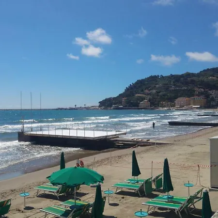 Casa Gemma 디아노마리나